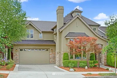 2591 NE Davis Loop