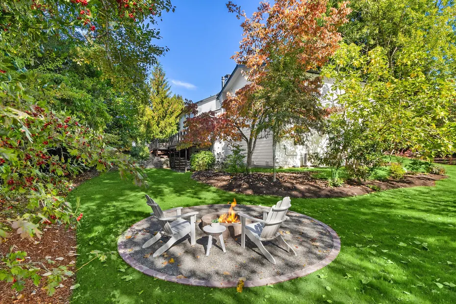 689 Pierce Court NW Photo 50