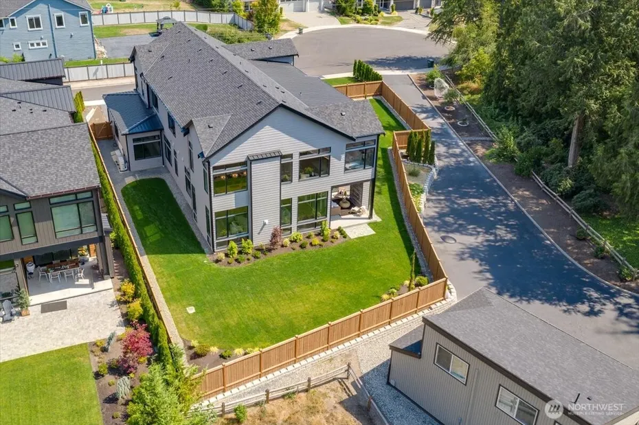 23018 30th Drive SE Photo 38