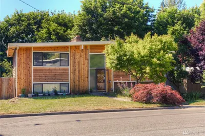 21205 14th Ave S
