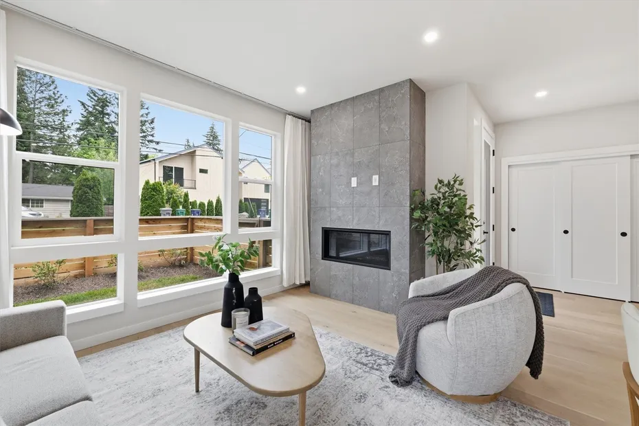 12426 NE 90th Street Photo 9