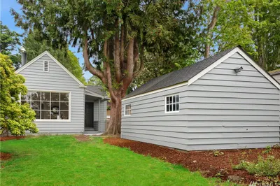 7430 California Ave Sw