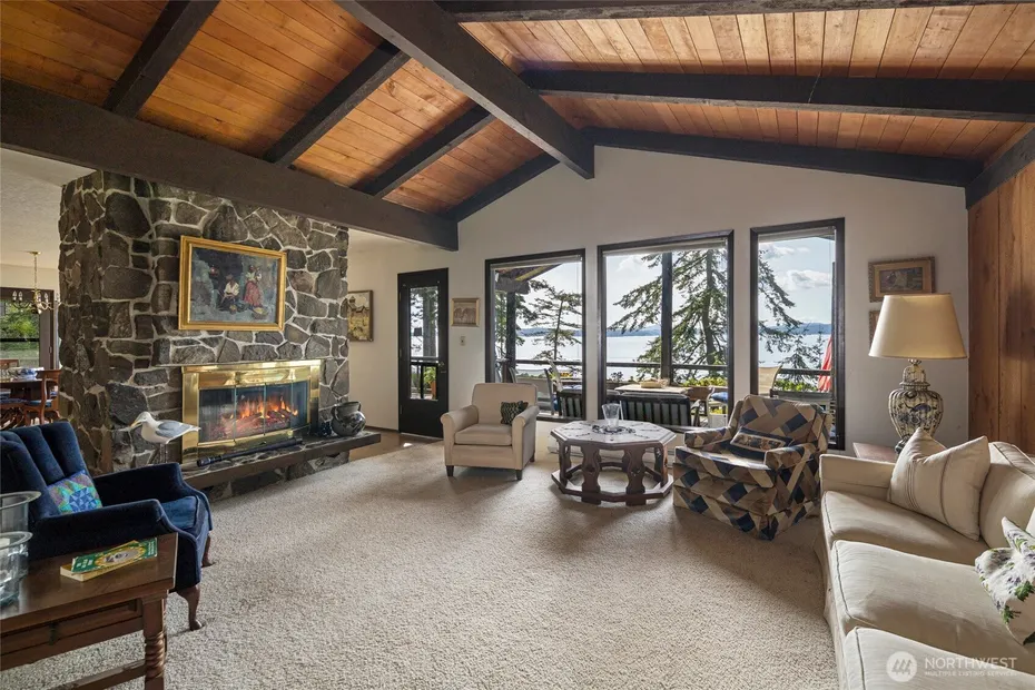 230 Gem Farm Lane Photo 6