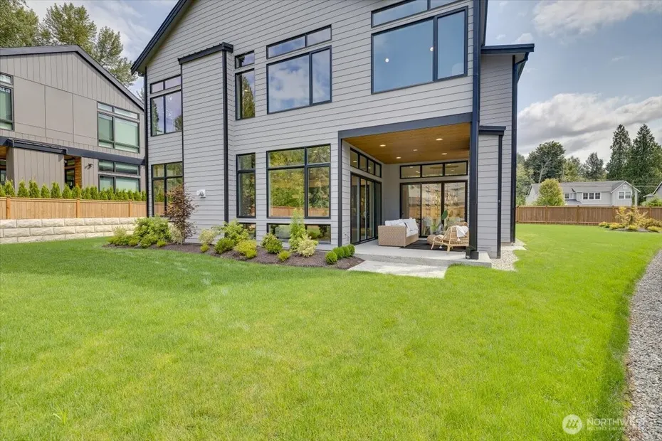 23018 30th Drive SE Photo 36