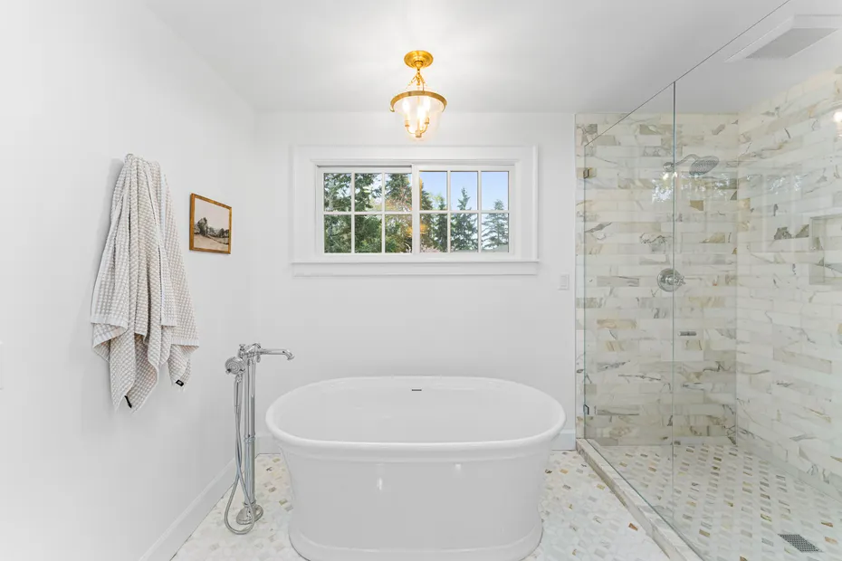 2715 84th Place NE Photo 29