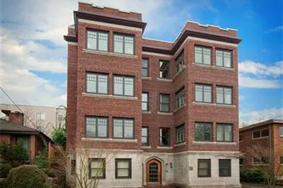 1112 Broadway Ave E #101