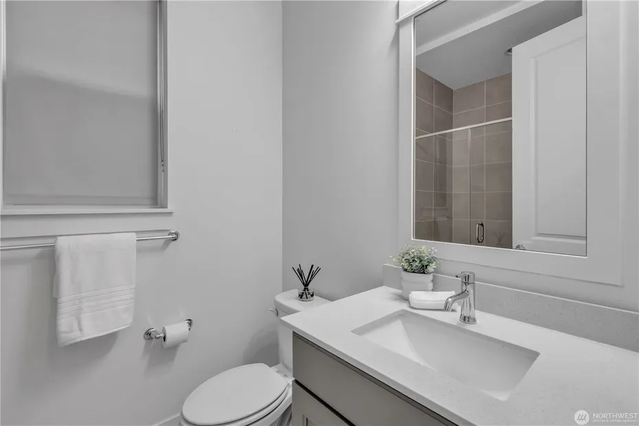 270660 Summit Park Way SE Photo 6