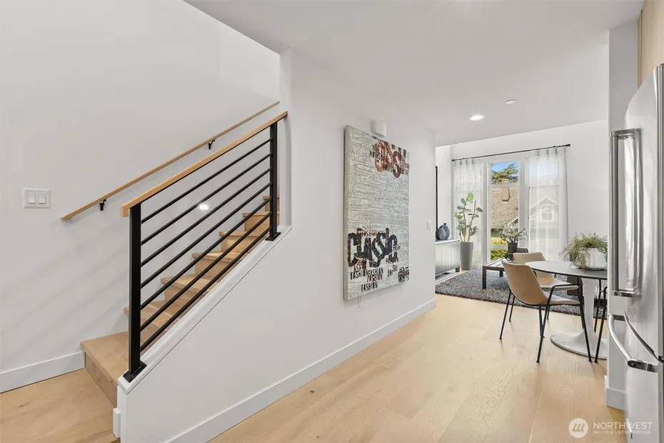 222 10th Avenue E #D Photo 10