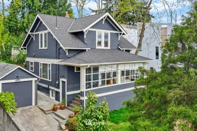 3646 Interlake Avenue N