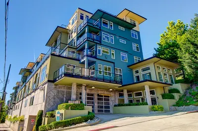 655 Crockett St #A107