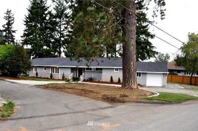 1014 S 194th Street