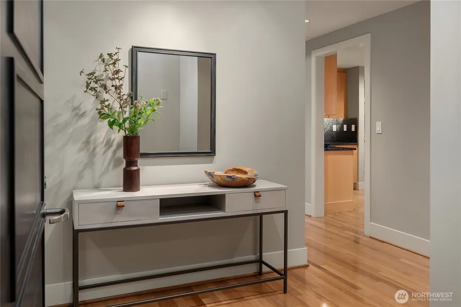 136 Central Way #304 Photo 3