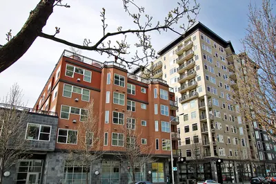 2607 Western Ave #112