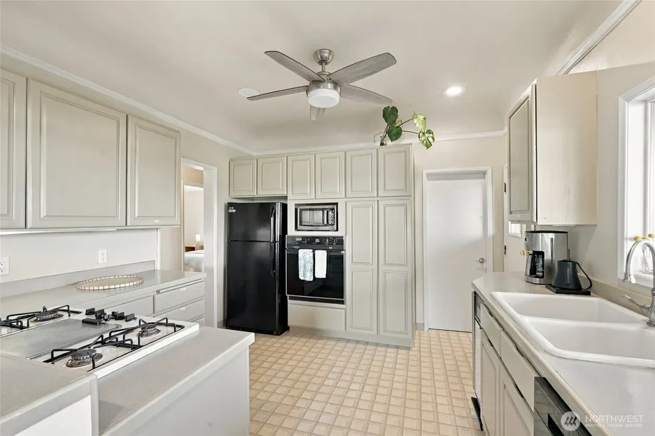 10115 66th Avenue S Photo 14