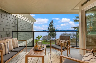 6620 Lake Washington Boulevard NE #303