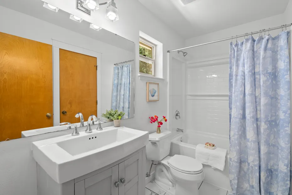 10109 NE Knight Road Photo 22