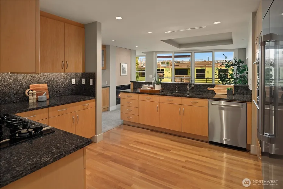 136 Central Way #304 Photo 12