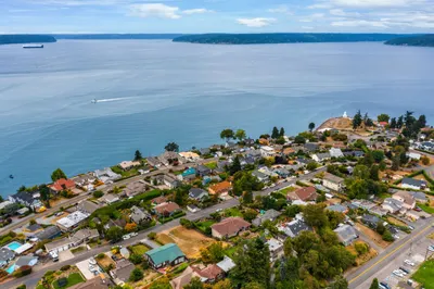 4905 Hyada Boulevard Ne