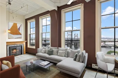 1120 Cliff Avenue #301