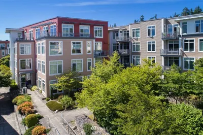 180 Harbor Square Loop NE #B-222