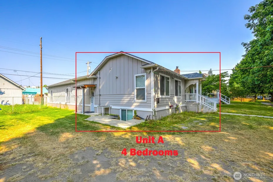 2326 McDougall Avenue Photo 3