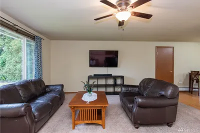 203 Alder Lane N