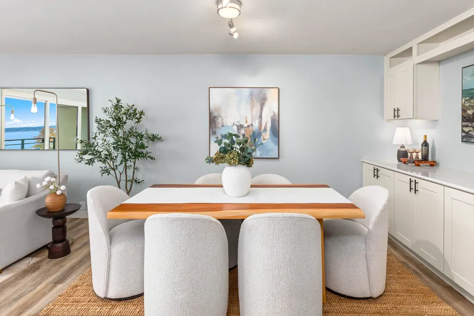 6401 Lake Washington Boulevard NE #307 Photo 5