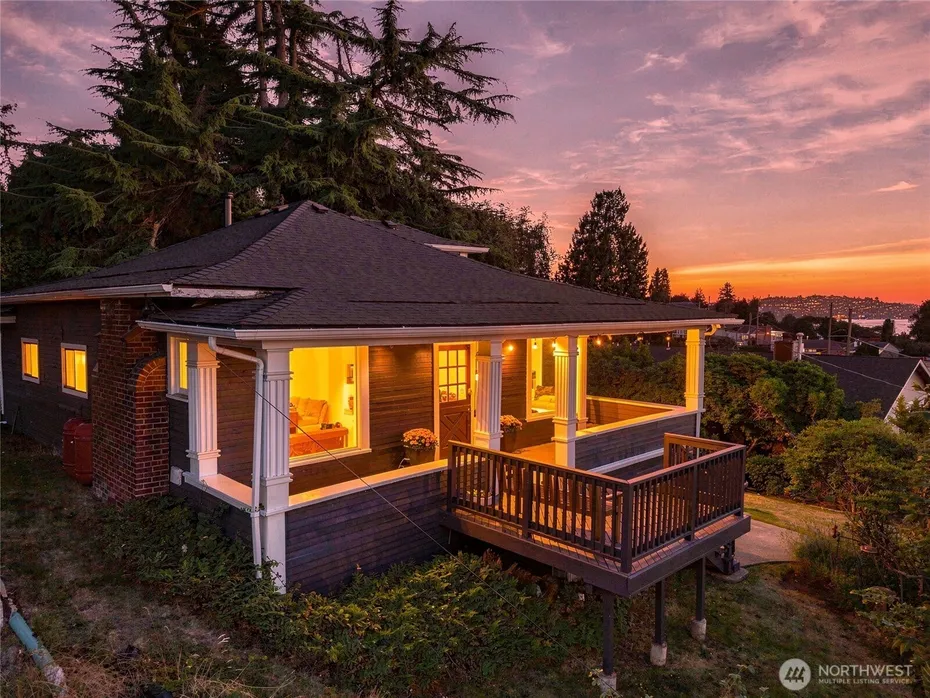 10115 66th Avenue S Photo 1