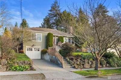 6850 46th Ave Ne