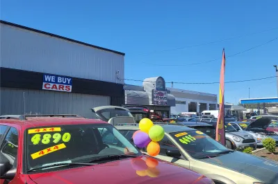 11720 Highway 99