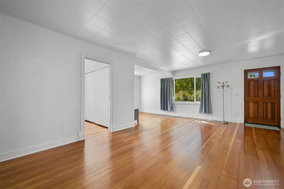 3304 Bennett Drive Photo 3