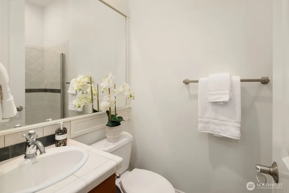 3039 92nd Place NE Photo 11