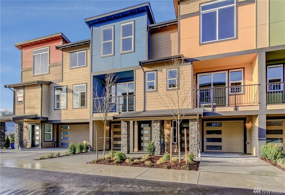 22924 79th Lane W #B Photo 1
