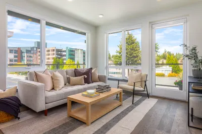 11903 NE 128th Street #302