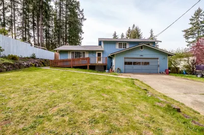 4016 206th Street Ct E