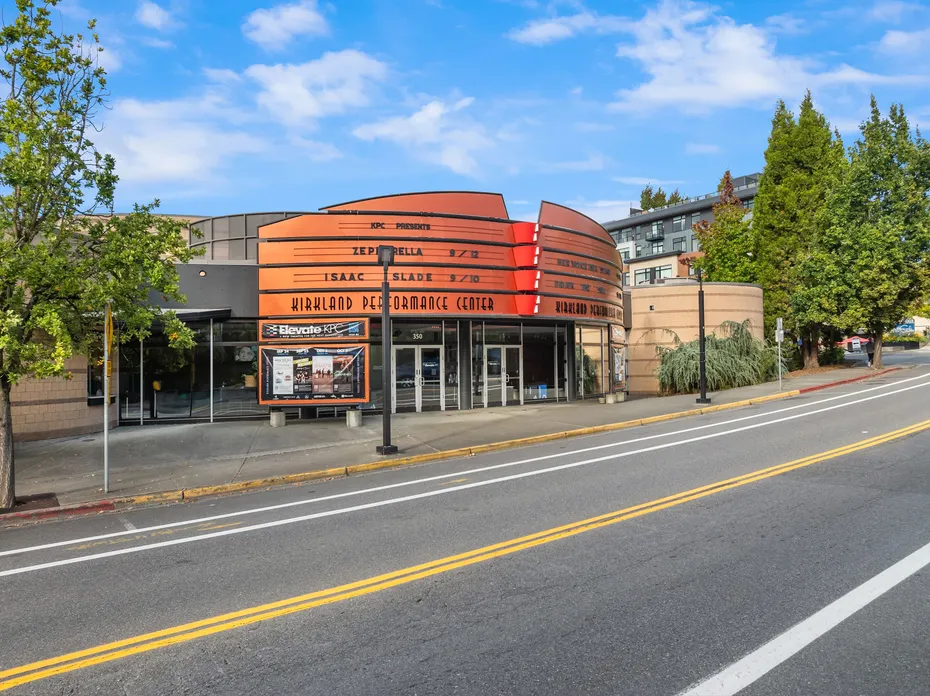 1106 3rd Street Photo 35