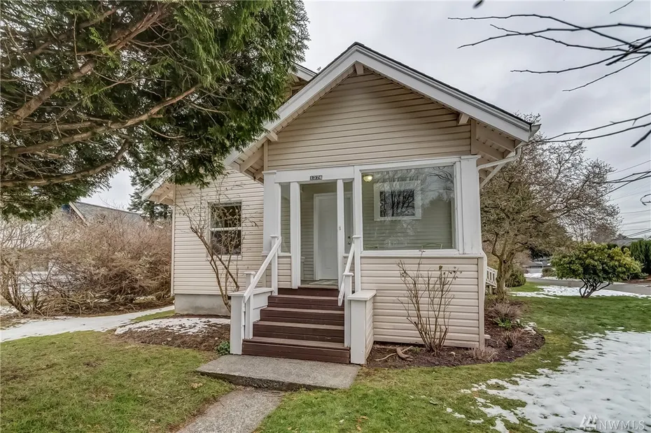 1374 Mitchell Ave Photo 1