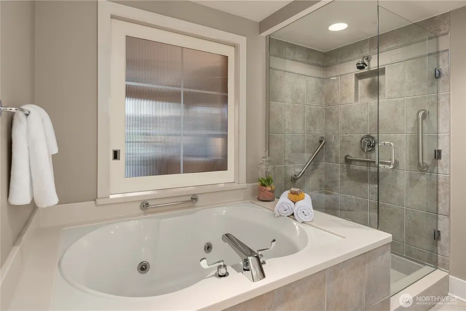 136 Central Way #304 Photo 30