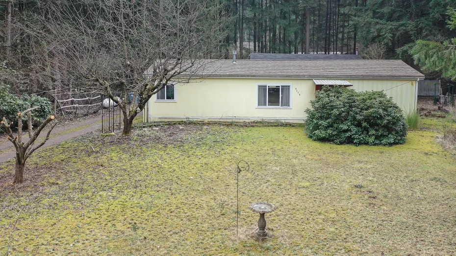 6116 253rd Street E Photo 1
