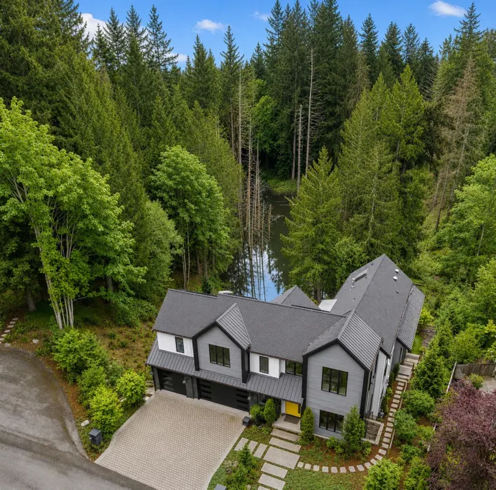 22727 NE 139th Way Photo 2