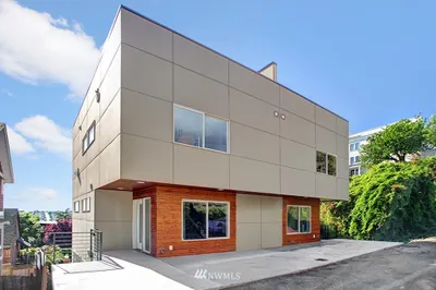 1926 11th Avenue W #B