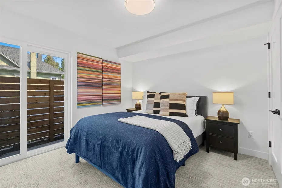 222 10th Avenue E #D Photo 22