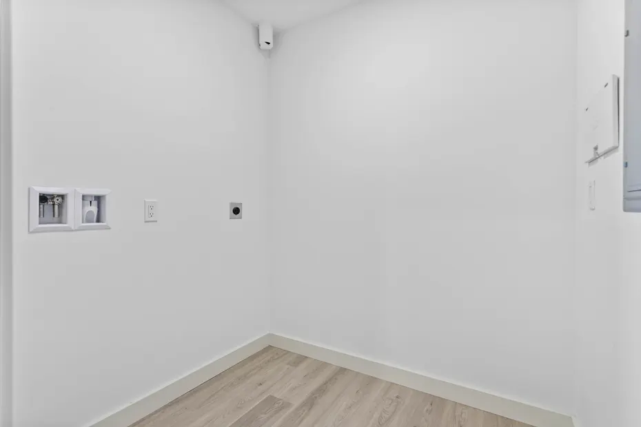 1019 Granary Avenue #501 Photo 17