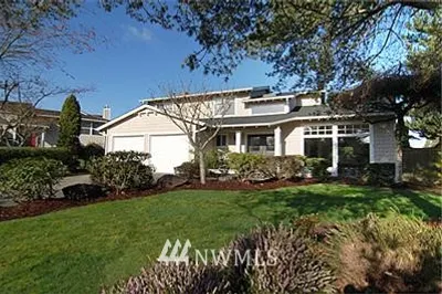 19220 SE 46th Place