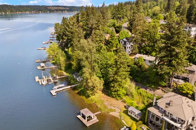 3027 E Lake Sammamish Parkway Se