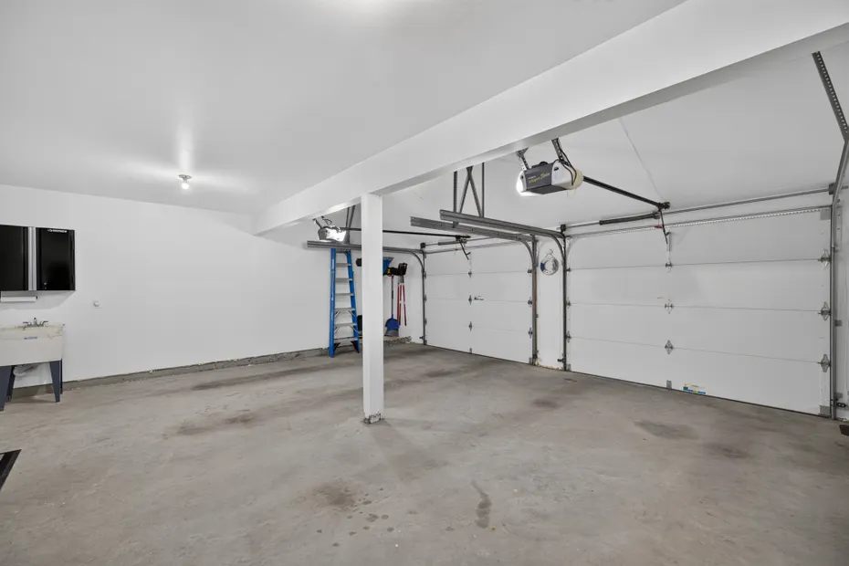 2285 West Beach Road #C Photo 38