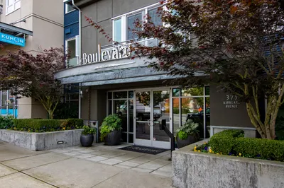 375 Kirkland Ave #316