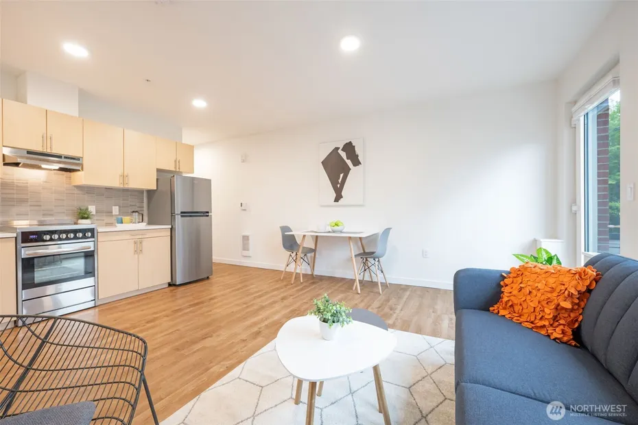 750 11th Avenue E #103 Photo 7