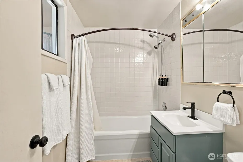 10115 66th Avenue S Photo 17