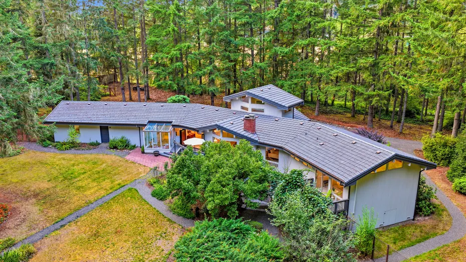 7575 NE New Brooklyn Road Photo 35